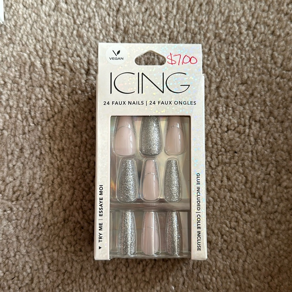 Cute nails in the brand icing